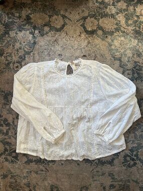 H&M White Floral Eyelet Long-Sleeve Blouse